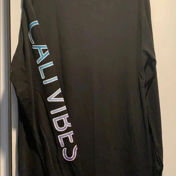 Cali Vibes Black Long Sleeve Logo T-Shirt - Picture 6 of 8